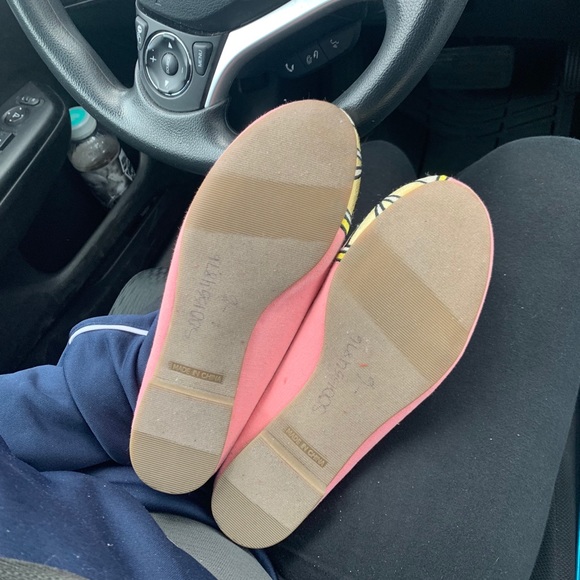 Lemon flats - Picture 4 of 5